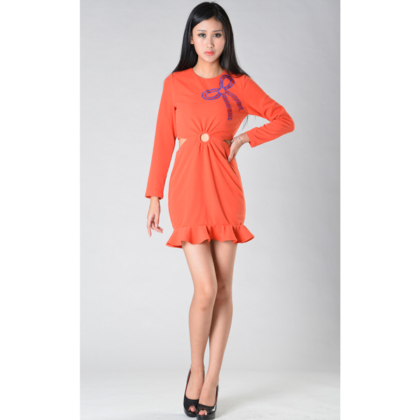 SY005漏空燙鉆連衣裙正面效果 SY005漏空燙鉆連衣裙正面效果